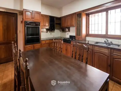 Departamento 5 ambientes con 2 baños