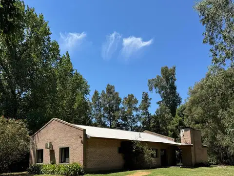 Casa 4 Dorm. 3 Baños – La Araucaria - Sdor. María - LOBOS