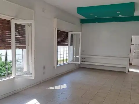 Casa en Venta en Marcos Paz, USD 130.000