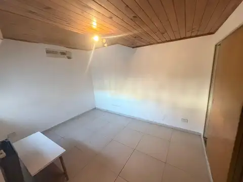 Depto Tipo Casa Monoambiente con 1 baño
