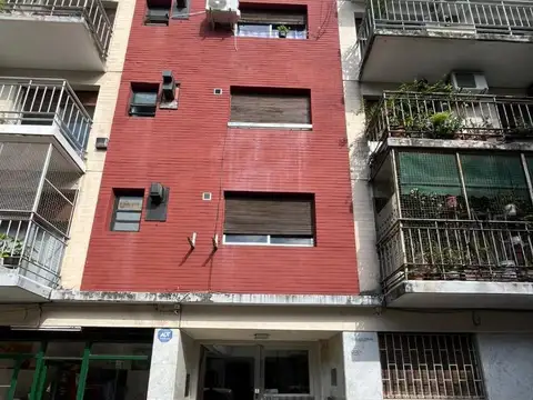 DEPTO 3 AMBIENTES AMPLIO, AL FRENTE