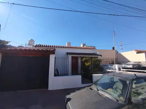 CASA EN VENTA Bº ALBERDI