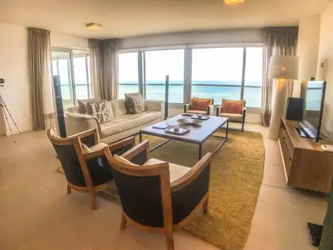 Le Parc 100, Piso 18