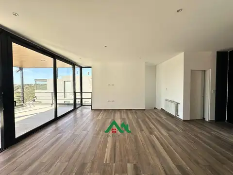 Casa en Venta en La Deseada, USD 410.000