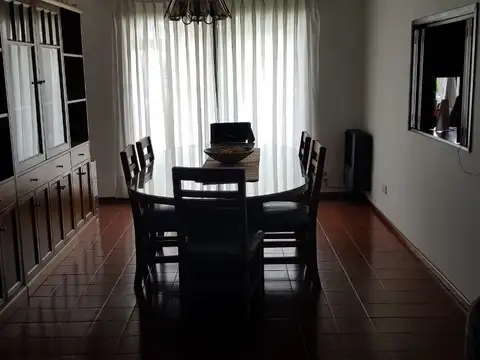 Casa en Alquiler en Jose Leon Suarez, $ 1.250.000