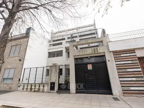 CASA C/DEP Y ESCRIT EN TINOGASTA AL 4500 - GARAGE 3 TERRAZAS PTIO JARDIN BALCON ESPECT LIVING