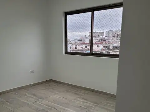 Senillosa 900, Piso 7°