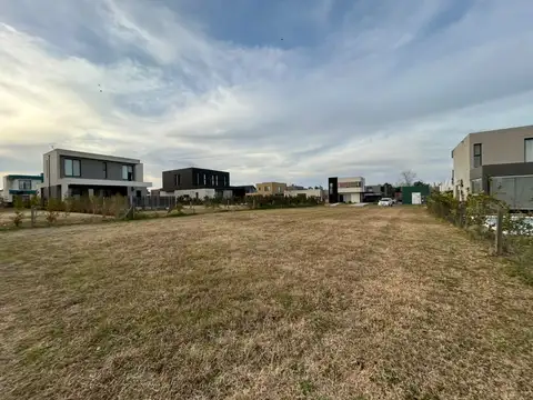 TERRENO EN VENTA