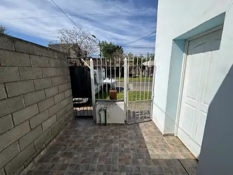 Depto Tipo Casa en Venta en Llavallol, USD 39.999