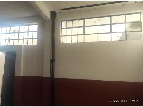 Galpon en Venta 8,66  mts Frente