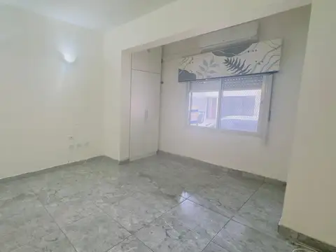 Depto Tipo Casa en Alquiler de 2 dormitorios