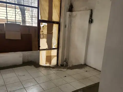 Local en Alquiler en Villa General Mitre, $ 550.000