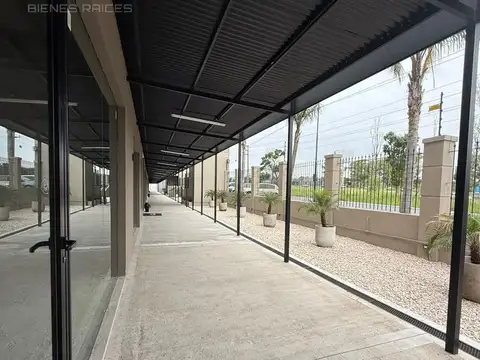 Local en Alquiler en Guillermo E Hudson, USD 1.000