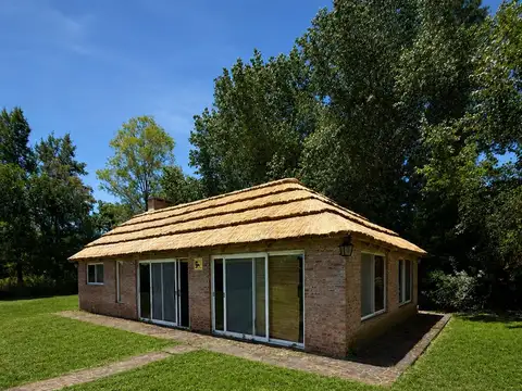 Venta Terreno con Quincho y Pileta - Barrio Chacras de Martin Fierro