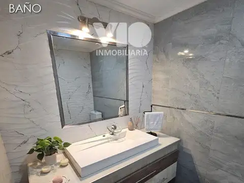 Casa 9 ambientes con 5 baños