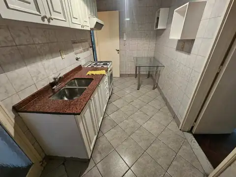Departamento 4 ambientes con 2 baños