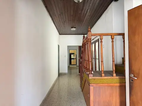 Casa 3 habitaciones zona Hospital
