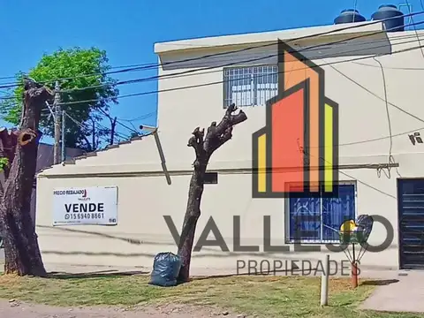 Depto Tipo Casa 3 ambientes con 1 baño