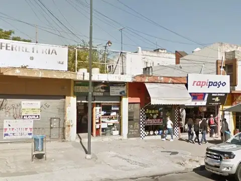 VENTA DE LOCALES A METROS DE LA ESTACION SAN MARTIN