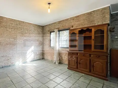 Casa en Venta en Don Torcuato, USD 210.000