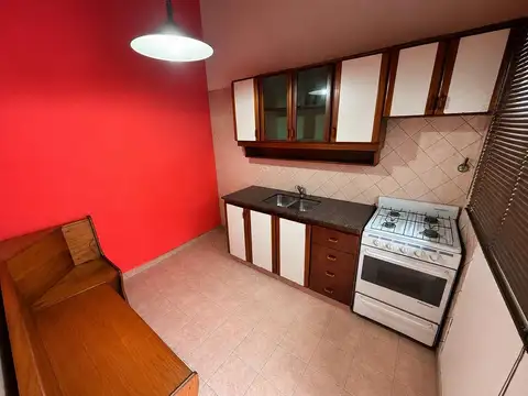 Departamento en Alquiler en Villa Ballester, $ 1.300.000