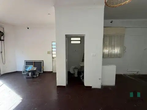 Local en Alquiler en Adrogue, $ 550.000