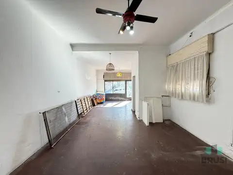 Local en Alquiler en Adrogue, $ 550.000