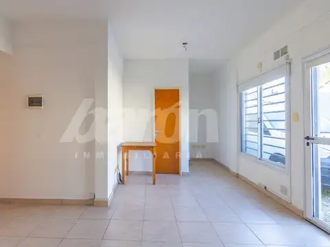 Departamento en Venta en Lomas De Zamora, USD 70.000
