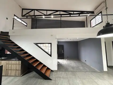 Depto Tipo Casa en Venta de 3 ambientes