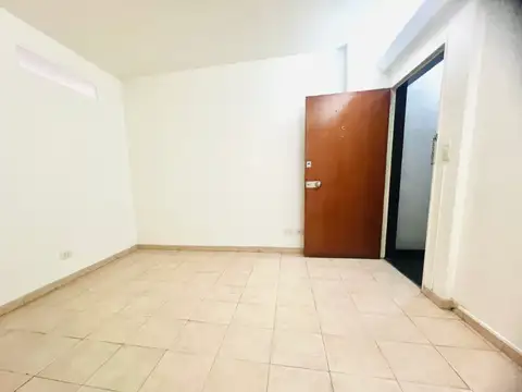2 Ambientes- Apto Profesional-Excelente ubicación.