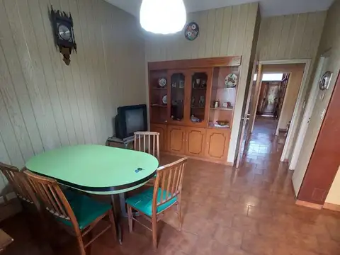 Casa - Venta - Argentina, Lanús - FARREL , JUAN 1944
