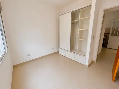Depto Tipo Casa en Venta de 2 ambientes