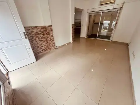Depto Tipo Casa en Venta al Oeste