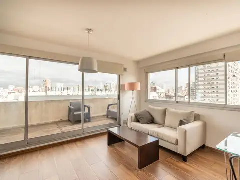 EN VENTA BARRIO NORTE RECOLETA PISO 11 CON BALCÓN