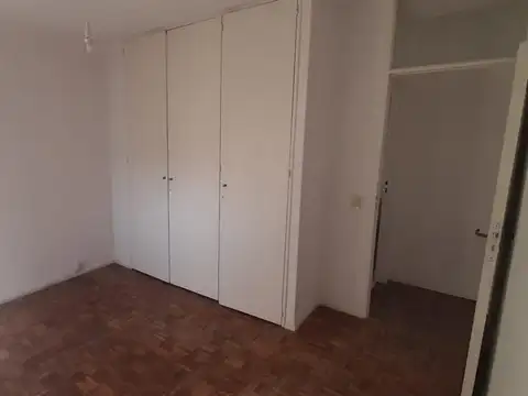 Saturnino Segurola 1400