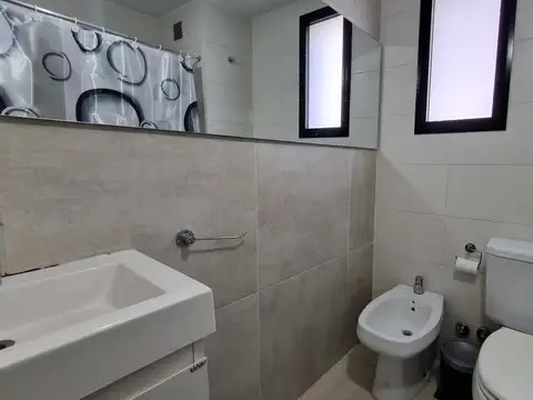 Departamento en Alquiler en Echesortu, $ 390.000