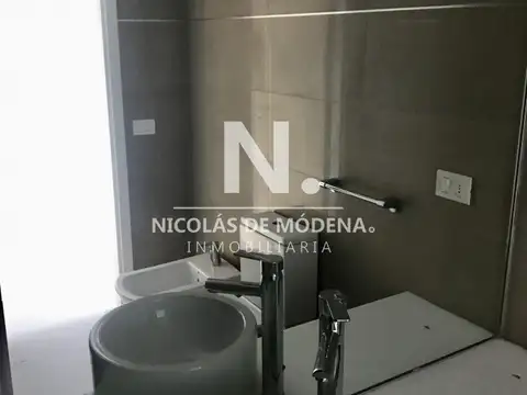 Departamento 4 ambientes con 4 baños