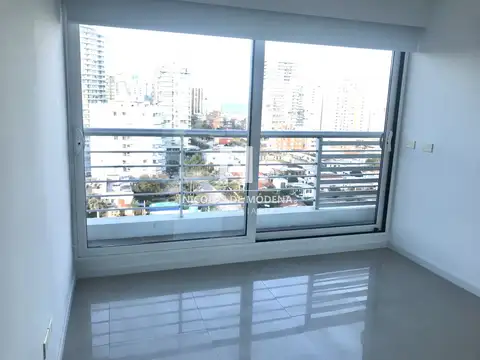 En venta apartamento en Chiverta de 3 dormitorios en suite, en edificio con múltiples amenities