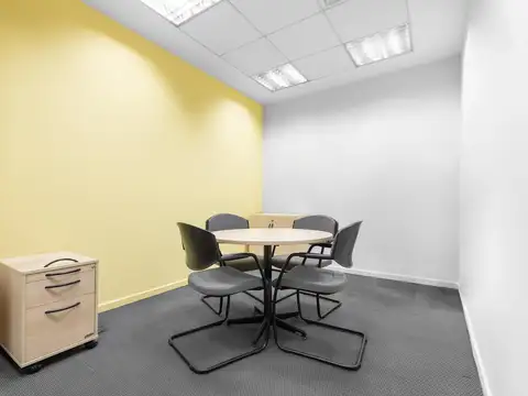 Alquiler de oficina comercial para 2 personas en ASUNCION, Citicenter .