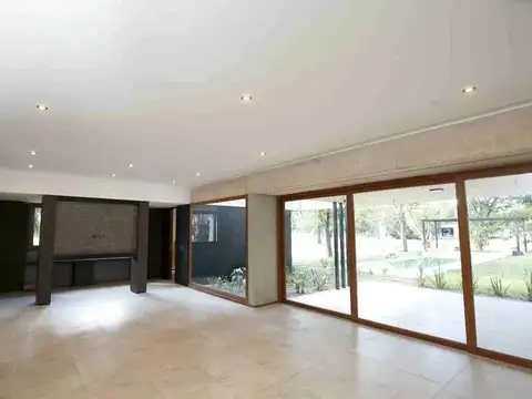 Casa - VENTA - BARRIO MIRALAGOS