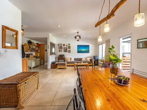 Casa en un planta San Gabriel con gran pileta