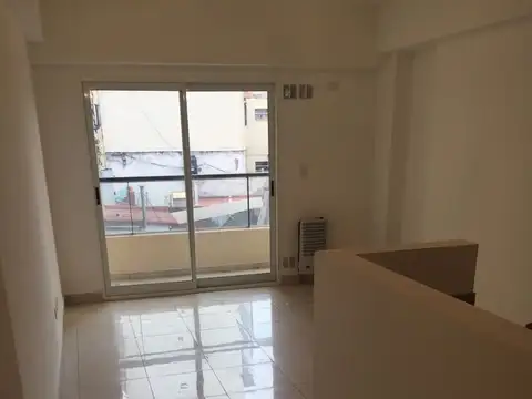Lindo monoambiente pequeño, en una muy buena zona de Caballito