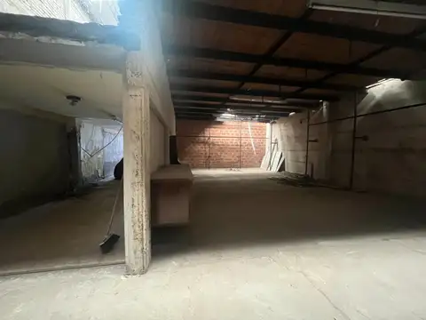 ALQUILER GALPON COMERCIAL O DEPOSITO LOMAS DE ZAMORA