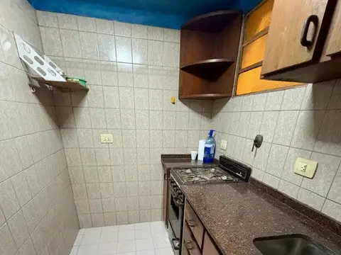 Depto Tipo Casa en Venta 70 años