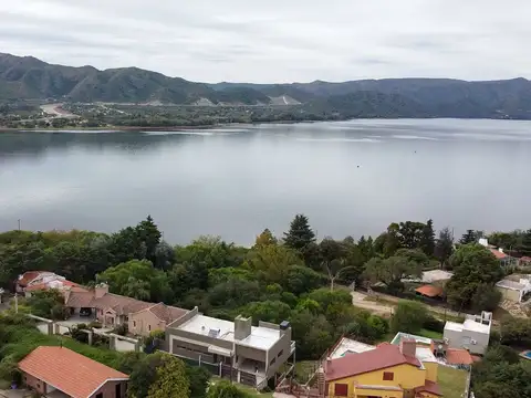 VENTA CASA VILLA PARQUE SIQUIMAN   APTA CREDITO