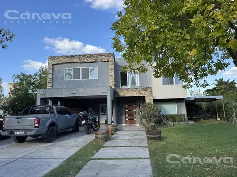 Casa lote interno en san isidro labrador