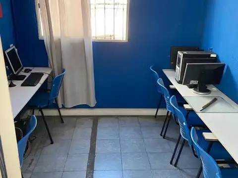 Local en Venta en Liniers, USD 1.300.000