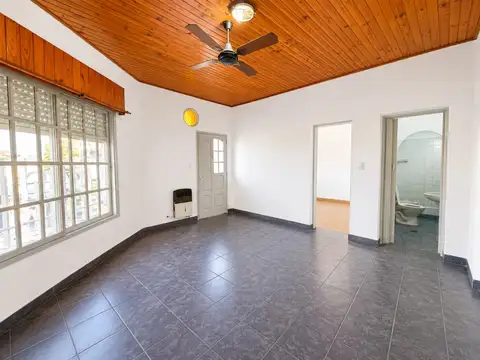 Depto Tipo Casa en Alquiler de 1 dormitorio