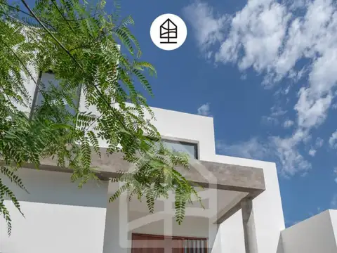 VENDO CASA PRADERAS DE SAN LORENZO