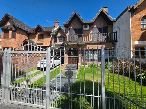 Chalet 4 ambientes en excelente ubicación